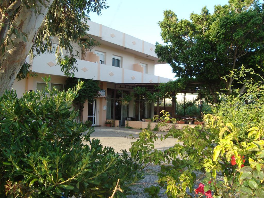 Athina Hotel Rethymno  ภายนอก รูปภาพ
