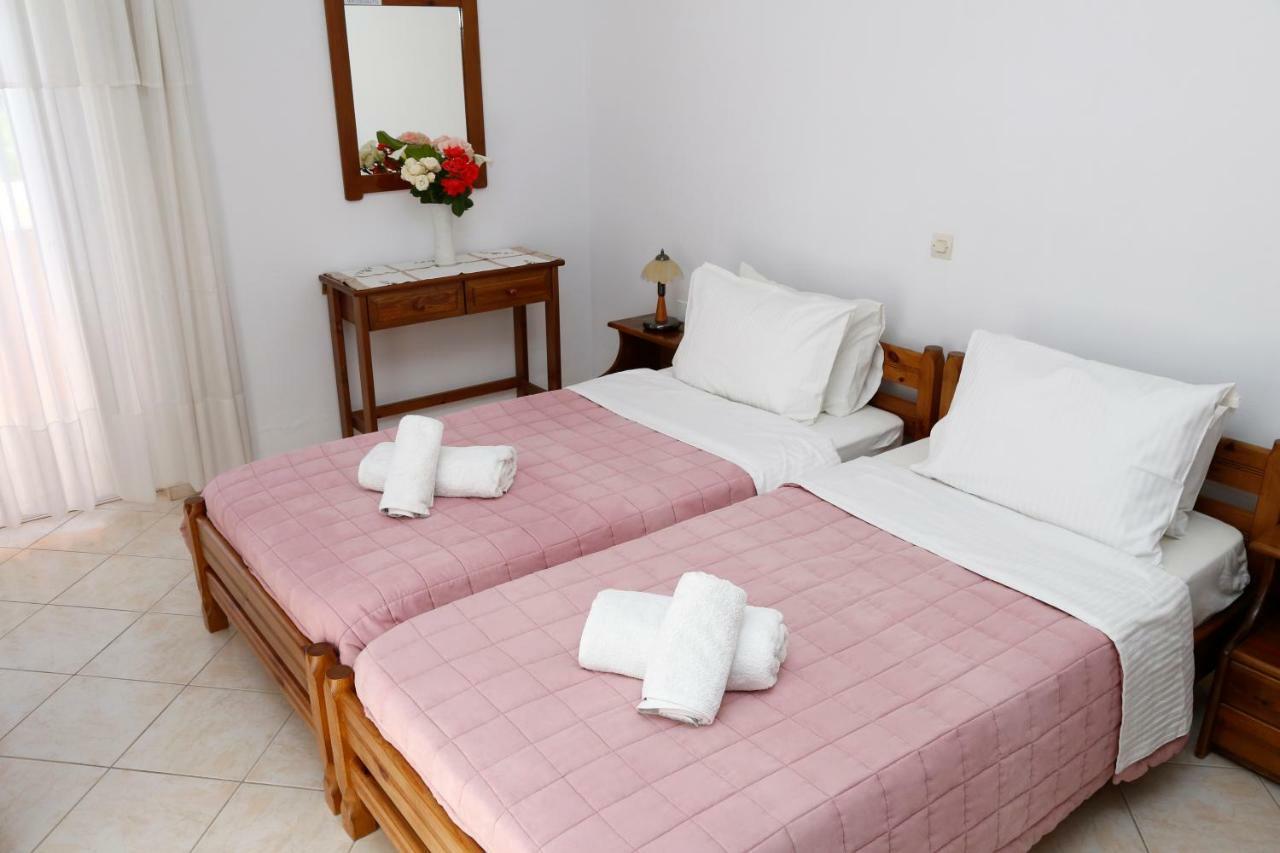 Athina Hotel Rethymno  ภายนอก รูปภาพ
